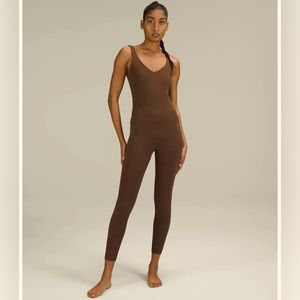 Lululemon align bodysuit 25”
